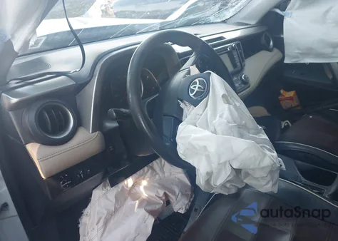 2015 Toyota Rav4 Xle из США, поврежденный, VIN 2T3RFREV8FW255403